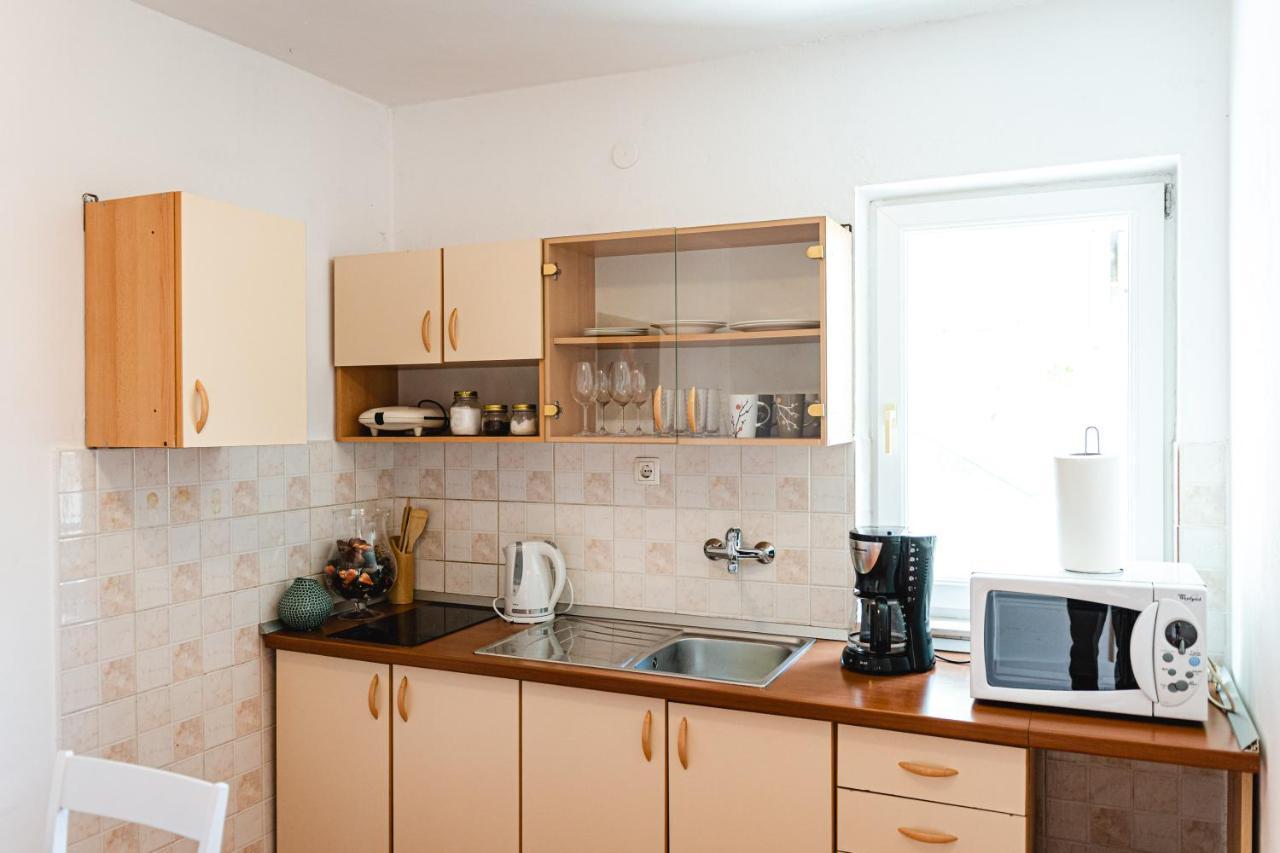Korallion Apartment Sibenik Exterior photo
