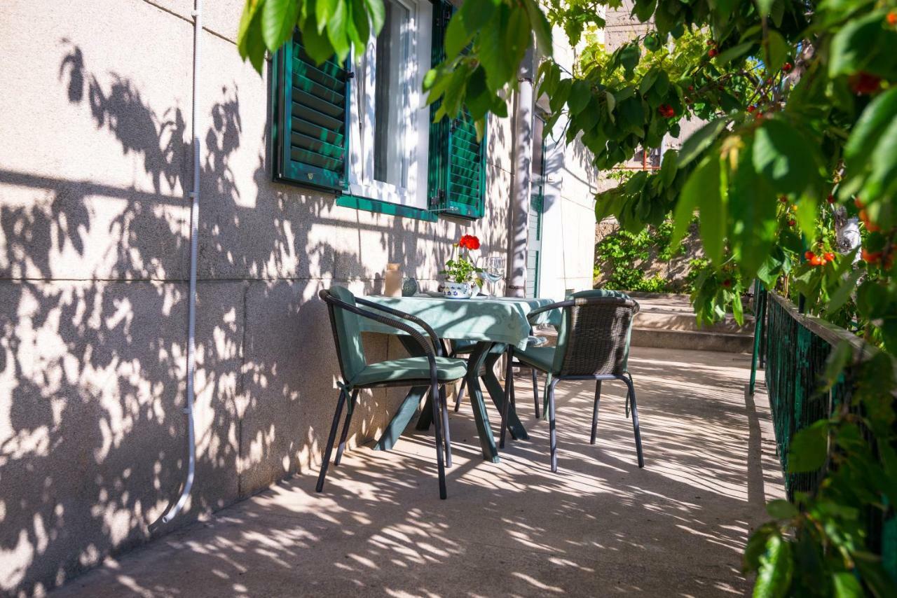 Korallion Apartment Sibenik Exterior photo